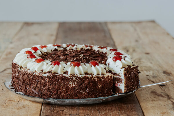 Schwarzwälder Kirschtorte – Bild 4