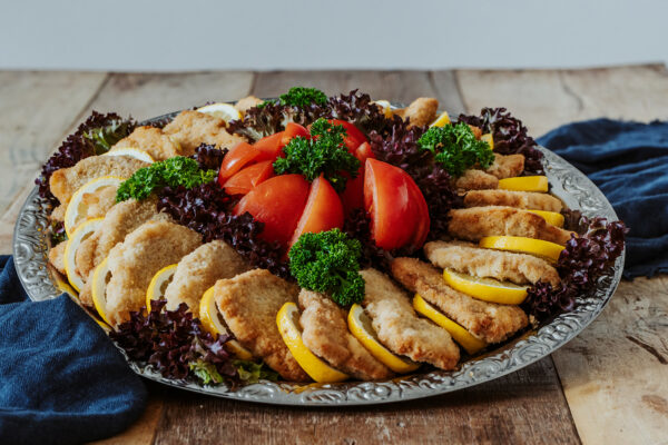 Kleine panierte Schweineschnitzel – Bild 5