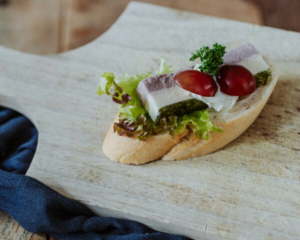 Vegetarische Canapés mit Terrine Paprika-Mousse – Bild 4